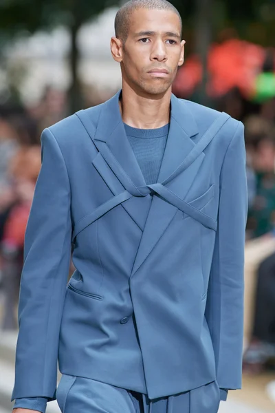 Look 110